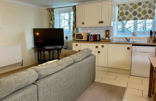 Trewassa Cabaña | Familiar-Rural-Baño privado con bañera-Vista al campo-Pendragon CottageHengroen