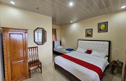 Kamang Magek Casa | Penginapan Bunga Sonsang kamar Family Tripel