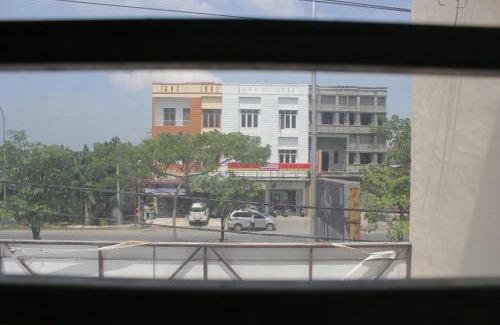 Medan Casa | Penginapan Transit Tomato