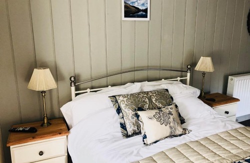 Bontnewydd Casa | Penglanowen Fawr