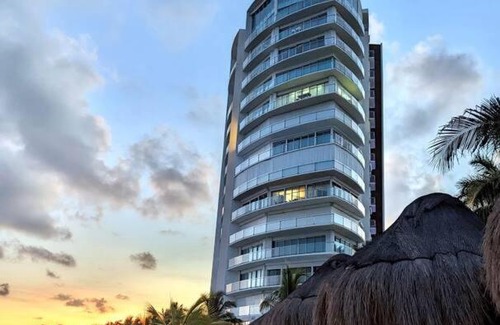 Cancún Apartamento | Peninsula Luxury Apartments with ocean front and espectacular views - no pets