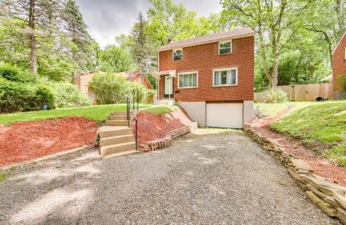 Penn Hills Casa | Penn Hills Home about 11 Mi to Pittsburgh