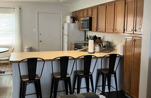 State College Casa | Penn State Home away from home. 3-bedroom townhome