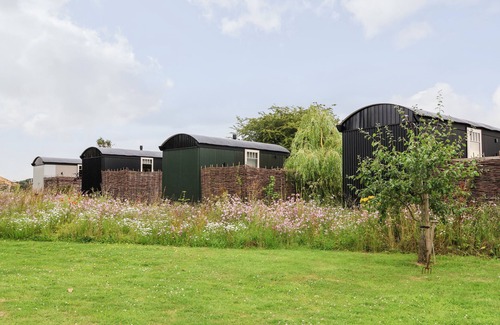 Pocklington Cabaña | PENNY, pet friendly, character holiday cottage in Pocklington