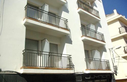 L'Escala Casa | Pensió Vista Alegre
