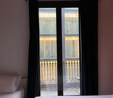 Barrio Gótico Casa | Pensión Arosa