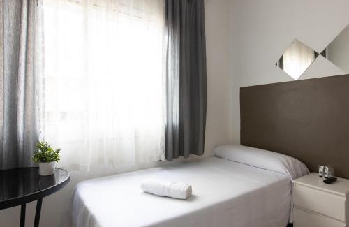 Canovelles Casa | Pensión Galicia