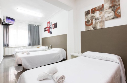 Canovelles Casa | Pensión Galicia