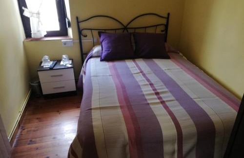Cabezón de la Sal Casa | Pensión Rosa