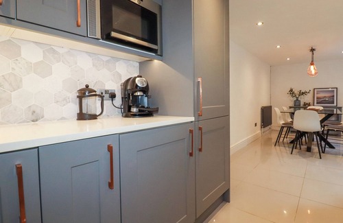 Crantock Cabaña | PENSILVA, pet friendly, country holiday cottage in Crantock