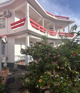 Port Mathurin Hotel | Pension Ciel d'Eté