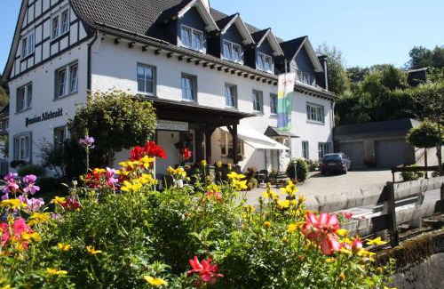 Bilstein Apartamento | Pension/Ferienwohnung Allebrodt
