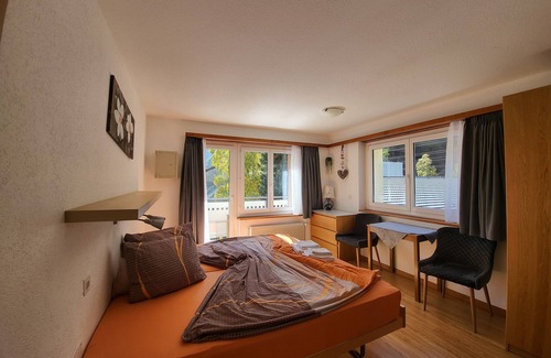 Saas Grund Hotel | Pension Heino