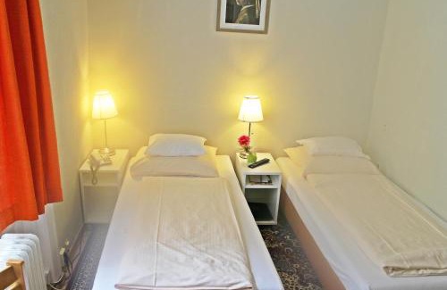Mariahilf Cama Y Desayuno | Pension Hotel Mariahilf