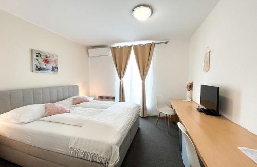 Neutal Cama Y Desayuno | Pension Ingrid