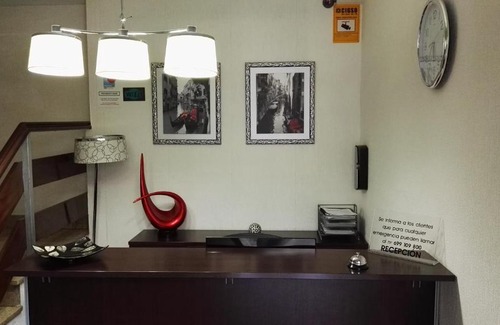 Santurtzi Hostal | Pension Iruna