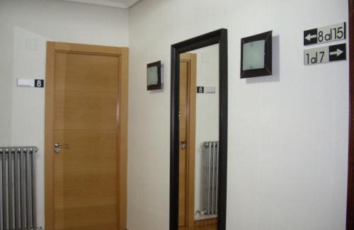 Santurtzi Hostal | Pension Iruna