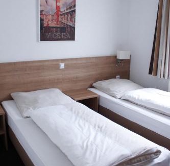 Steinmauern Casa | Pension Mavi