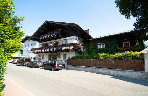 Zell am See Cama Y Desayuno | Pension Max SUMMERCARD INCLUDED