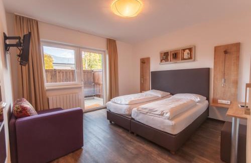 Zell am See Cama Y Desayuno | Pension Max SUMMERCARD INCLUDED