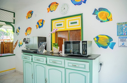 La Digue Casa | Pension Michel