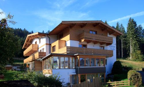 Sankt Johann in Tirol Casa | Pension Noella