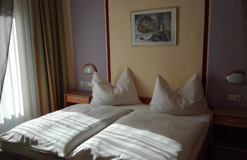 Abtenau Hotel | Pension Restaurant Meran