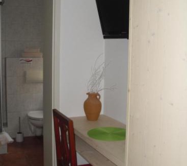 Ilversgehofen Casa | Pension Reuss - Hotel garni