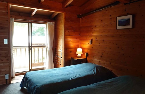 Toyo-cho Cabina | Pension Shishikui