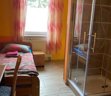 Waltersdorf Casa | Pension SXF