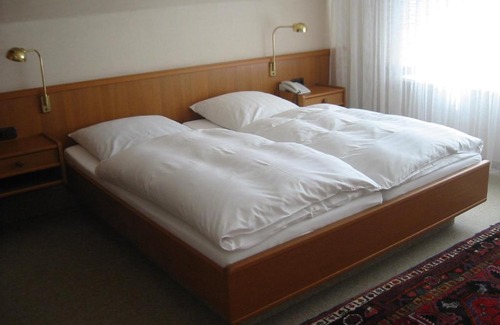 Bad Schwartau Hotel | Pension Thiel
