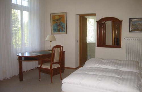 Bad Schwartau Hotel | Pension Thiel