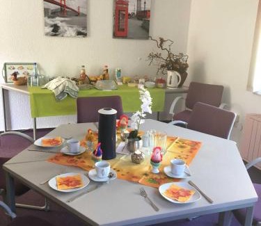 Dreiheide Otro | Pension und Ferienwohnung Kristen Am Denkmal Süptitzer Höhen