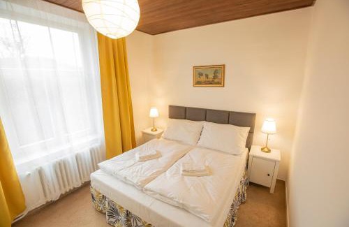 Cesky Sternberk Casa | Pension v parku Český Šternberk