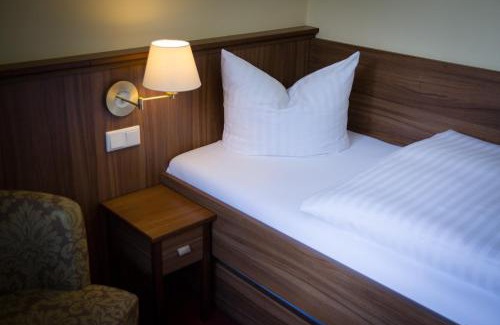 Oberhavel Hotel | Pension Villa-Ingeborg