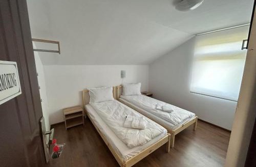 Varfurile Casa | Pensiune MOIL