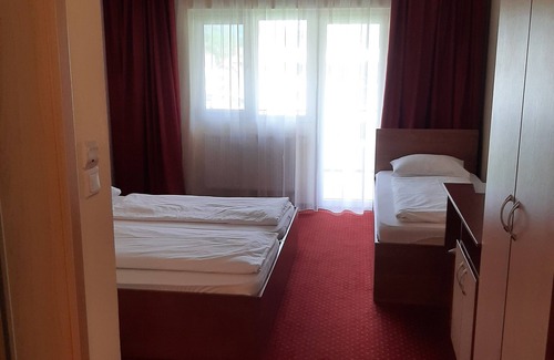 Baile Herculane Casa | Pensiune Safrane
