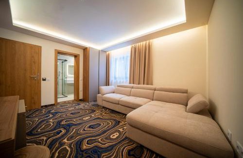 Obarsia Lotrului Casa | Pensiunea A-ROSA SKI RESORT Obarsia Lotrului