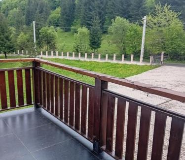 Bistrita Bargaului Casa | Pensiunea Agroturistica Pietroasa