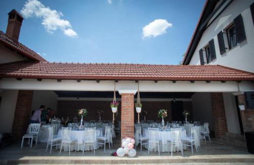 Zabrani Casa | PENSIUNEA ALEXANDRA