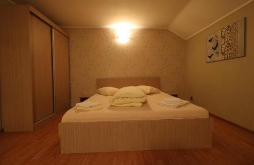 Slimnic Casa | Pensiunea Baroque Slimnic