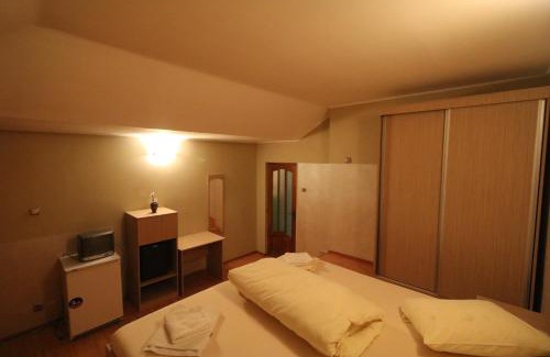Slimnic Casa | Pensiunea Baroque Slimnic