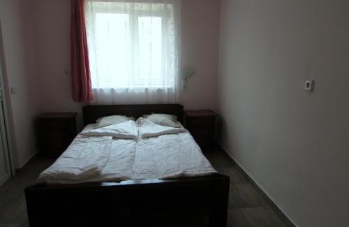 Coltau Casa | PENSIUNEA BIO