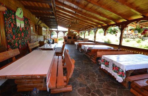 Sugau Casa | Pensiunea Codrea - Wagner