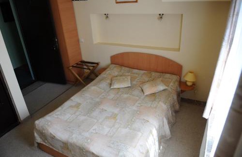 Gales Casa | Pensiunea Domnescu