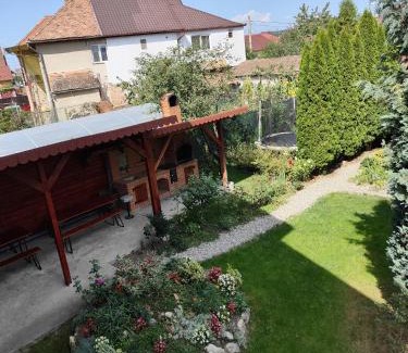 Lazaret Casa | Pensiunea Eli