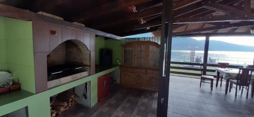 Berzasca Casa | Pensiunea Lorena