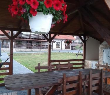 Sarmas Casa | Pensiunea Marceluca