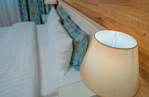 Crisan Casa | Pensiunea Ovidiu