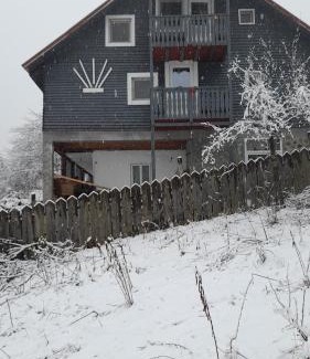 Ciungetu Casa | Pensiunea Poiana Soarelui